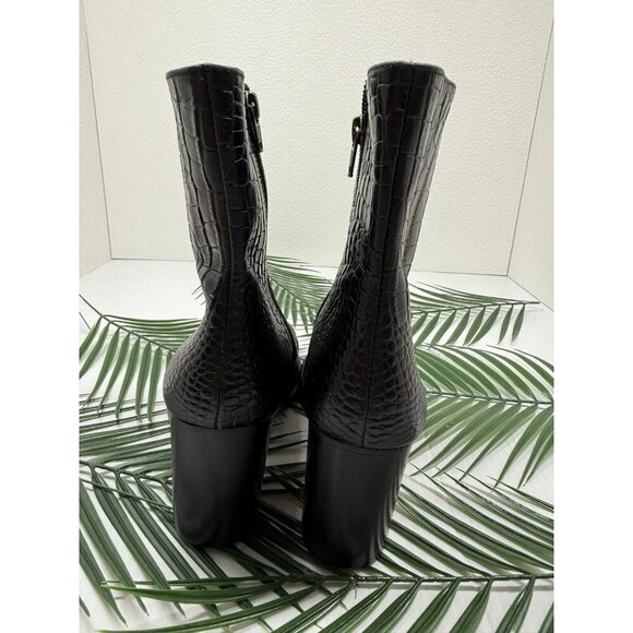 Andre Assous Women's Brown Leather Vilica Croc Print Chelsea Boots Size 7 NWOB - Picture 7 of 12